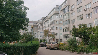 3-комн. вторичка, 92 м<sup>2</sup>, поверх 2/6